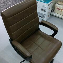 0316-030 オフィスチェア　椅子　回転の画像