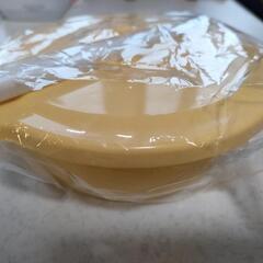 丸いお弁当箱の画像