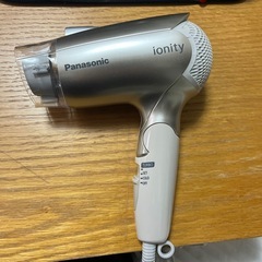 ヘアドライヤーの画像