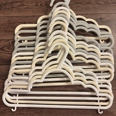 生活雑貨 洗濯用品 子供用ハンガーの画像