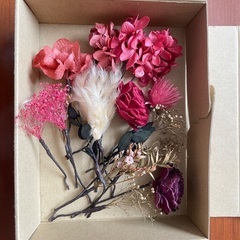 結婚式のヘアーアクセサリー
