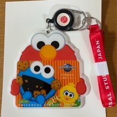 【限定品‼︎】USJ25周年記念パスケース♪セサミストリート&U...