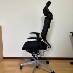※お取引確定済　【美品】オカムラ Baron(バロン) CP81NR-FGR1 オフィスチェアの画像