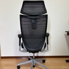 ※お取引確定済　【美品】オカムラ Baron(バロン) CP81NR-FGR1 オフィスチェアの画像