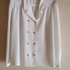白いブラウス・長袖ブラウス・衣類