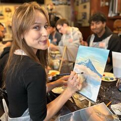 絵画アクリルペイントアートレッスン美術会の担当スタッフの画像