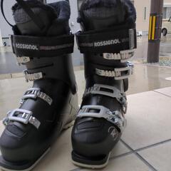 スキーブーツ　ROSSIGNOL woman confort60