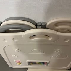 他サイトで売却先決定【未使用】ベビーサークル　Fortella Cloud Castleの画像