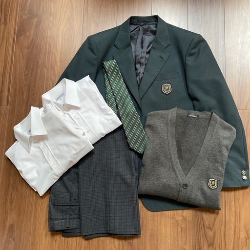 札幌西陵高校　制服　男子