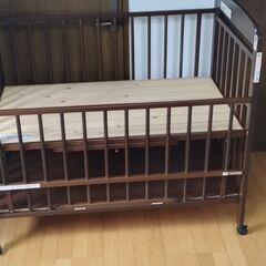 サワベビー　ベビーベッド　澤田工業製　茶色の画像