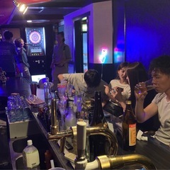 カラオケ＆ダーツBARのスタッフ募集！の画像