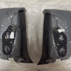 zvw30 30プリウス後期テールの画像