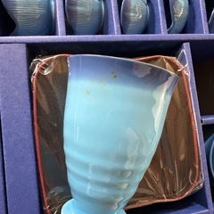 引き出物の陶器5セットの画像