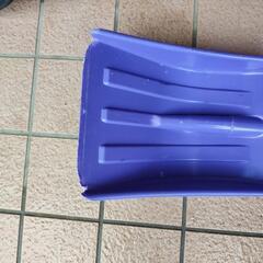 雪かきスコップの画像