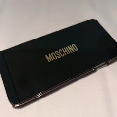 MOSCHINO　アイシャドウの画像