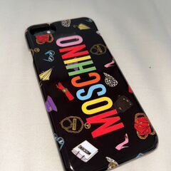 MOSCHINO　アイシャドウの画像