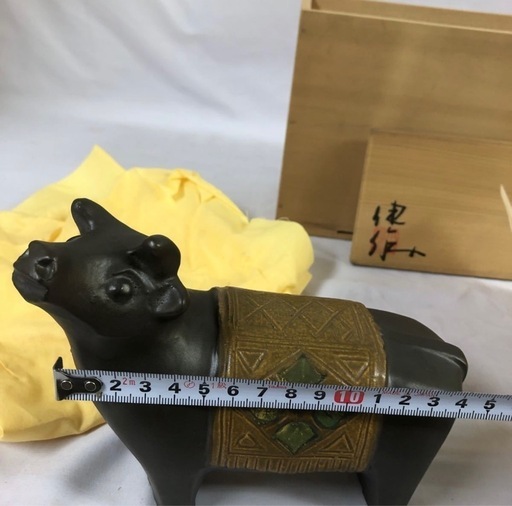 小倉健【色絵牛置物】明石焼の後継者 釉薬使いの名人 兵庫陶芸美術館