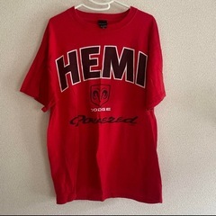 古着屋でぃず 赤 Tシャツ