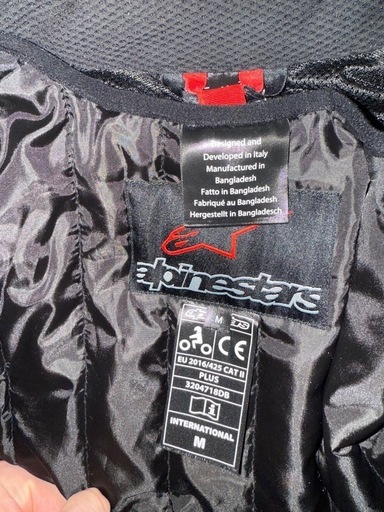 Alpinestars バイクジャケット (Mサイズ) + バックプロテクター付き、中古