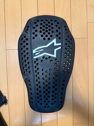 Alpinestars バイクジャケット (Mサイズ) + バックプロテクター付き、中古