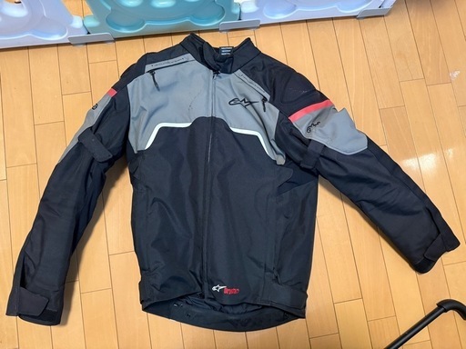 Alpinestars バイクジャケット (Mサイズ) + バックプロテクター付き、中古