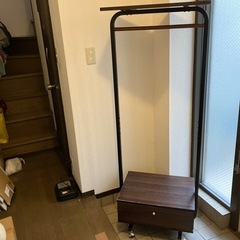 ハンガーラック　引出し付きタイプ