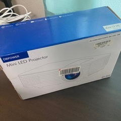 プロジェクター