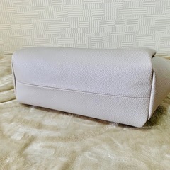 【軽量/A4サイズ対応】合皮A4トートバッグ【美品】の画像