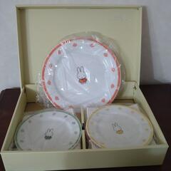 ミッフィー　大皿＆小皿セットの画像