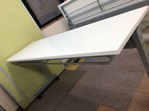 スタッキングテーブル ・折り畳み式　会議机　1500x450㎜　＜３＞