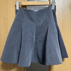 GRLミニスカート(グレー、Mサイズ)の画像