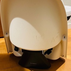 ベビービョルン　ハイチェア
の画像