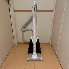 日立 掃除機　強力パワー600W