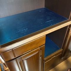 食器棚の画像