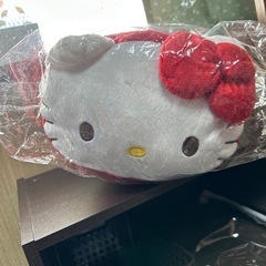 値下げ！！キティ　
ロールクッションの画像