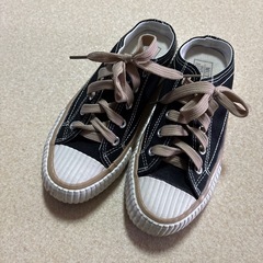 スニーカー無償 【条件あり】