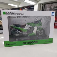 【新品未使用】1/12 DIECAST カワサキ GPz900R...