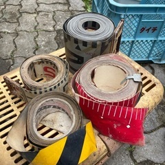 1500→1200円　工事現場道具の画像