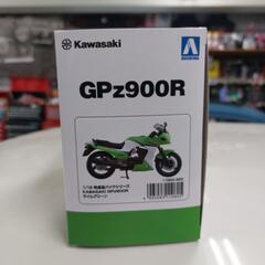【新品未使用】1/12 DIECAST カワサキ GPz900R ライムグリーン②の画像