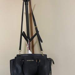 Michael Kors セルマ サフィアーノ ブラック  の画像