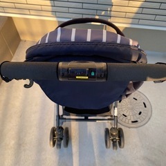コンビ　　ベビーカーの画像