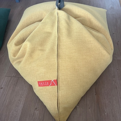 TETRA ソファ　クッション
