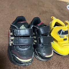 キッズシューズ スニーカー 12cmの画像