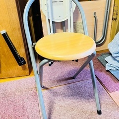 折りたたみ椅子