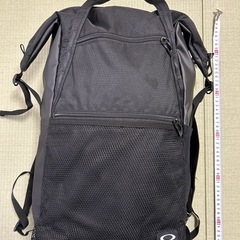 新品　オークリー　OAKLEY リュックサック デイパック 黒　...