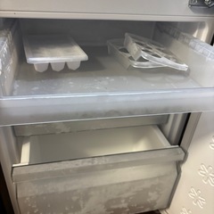 縦型洗濯機5.5kg、自動霜取り式冷蔵庫148ℓ一緒に引き取りして下さる方！ の画像