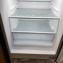 縦型洗濯機5.5kg、自動霜取り式冷蔵庫148ℓ一緒に引き取りして下さる方！ の画像