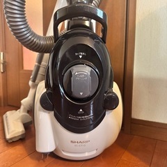 シャープ　SHARP　掃除機　　の画像