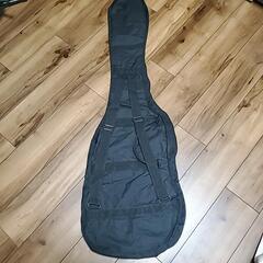 フェンダー　エレキギター、ベース用
ソフトケース、ソフトバック、ギグバックです
中古品
小物ポケット付
の画像