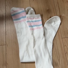 ニーハイソックス